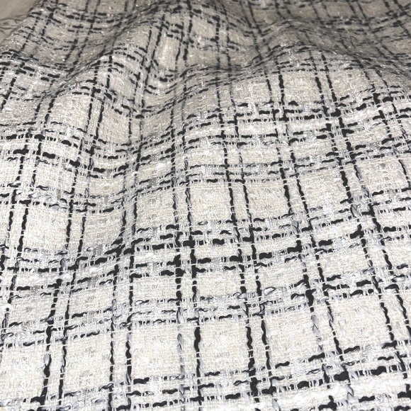 White Tweed Wool Blend High Waisted Mini Skirt • (M) *NWT* - Picture 5 of 11